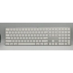 Apple Wireless Magic Keyboard 2 W/ Numeric Keypad A1843 EMC 3138. Tested.EUC